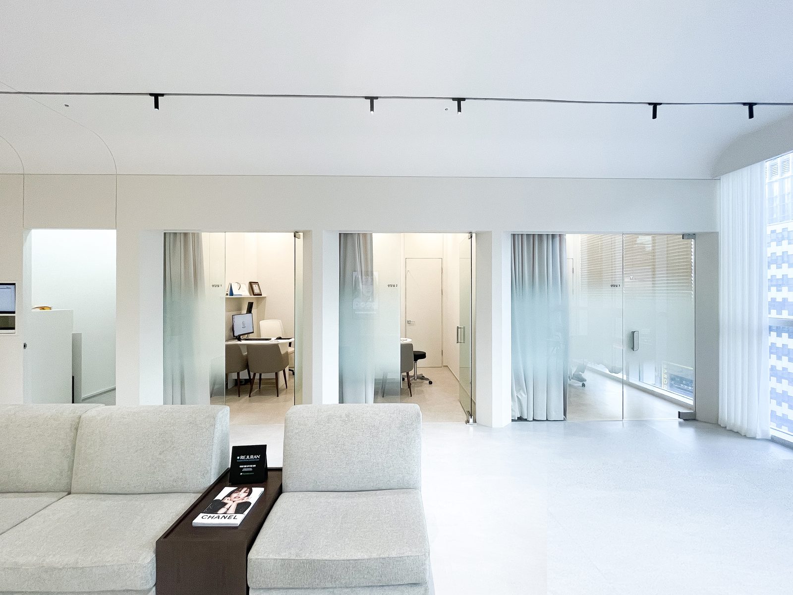 Seoul medical clinic interior